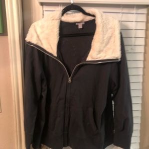 Cute 2X zip up hoodie with LOVE on the back (Old Navy)